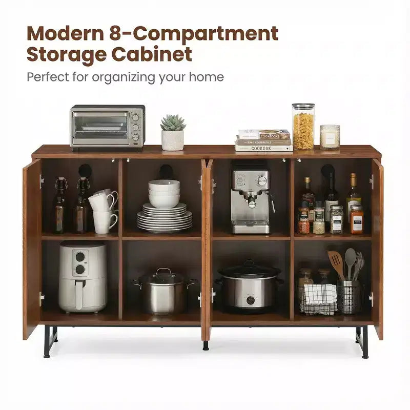 Buffet en noyer premium du milieu du siècle avec portes sculptées géométriques