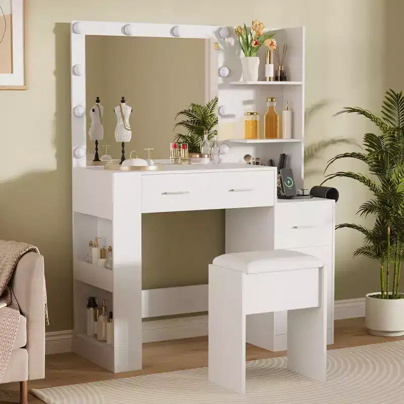 Bedroom dressing table