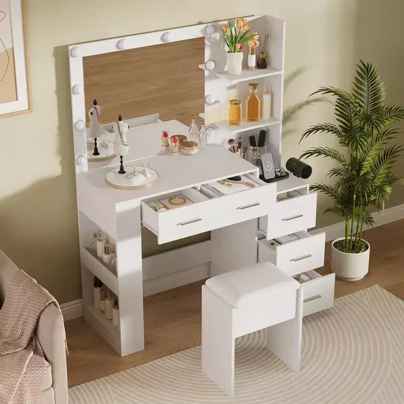 Bedroom dressing table
